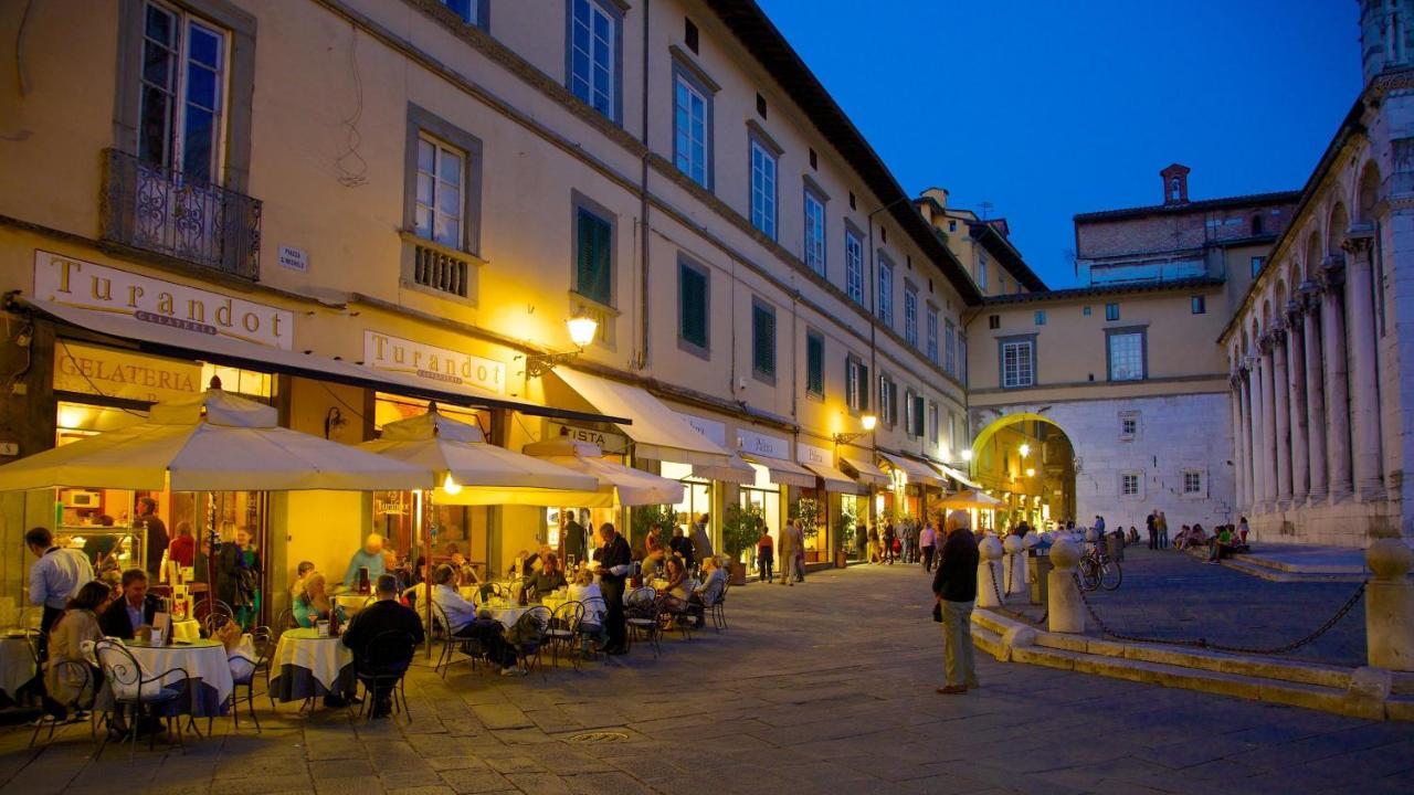 Apartment & Rooms In Lucca Center - Exterior photo